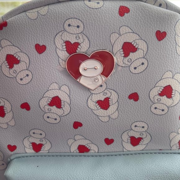 New Bioworld Disney Big Hero 6 Baymax Hearts Valentine's Mini Backpack - Picture 2 of 11